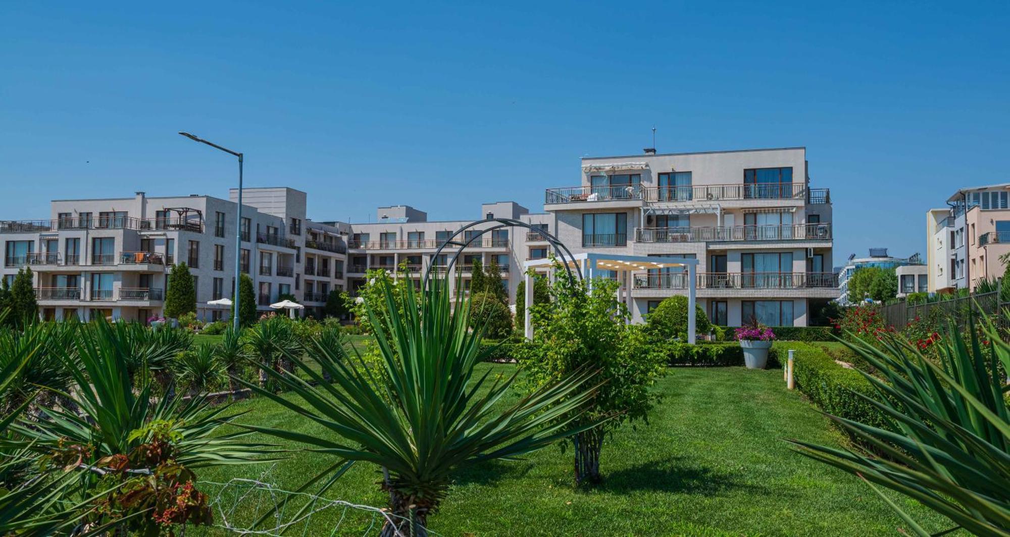 June One Bedroom Sea View Apartment Diamond Beach Resort Sarafovo Exterior photo